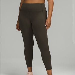 EUC Lululemon Fast and Free Leggings
